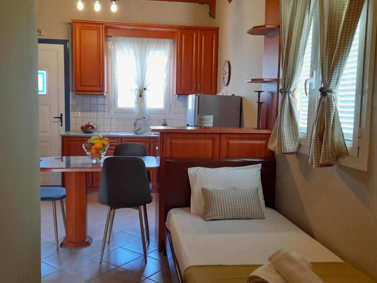 Katerina house Apartment Finikounta Bagian luar foto